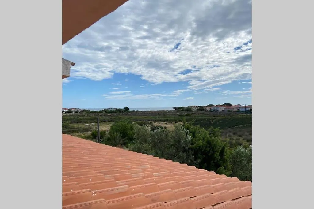 Trilocale Vista Mare Apartment La Caletta